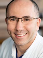 Portraitbild Dr med Malek Lafi