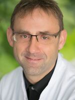 Portraitfoto von Dr med Peter Stein