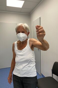 Bild von Patientin 4 Monate nach dem Eingriff