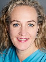 Portraitfoto von Andrea Düding